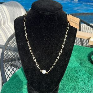 Beautiful 14K Gld filled paperclip chain w mother of pearl everyday necklace 16”